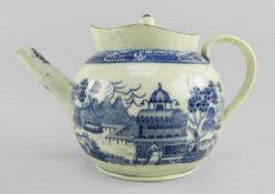 BLUE & WHITE POTTERY PUNCH POT & COVER POSSIBLY UNRECORDED SWANSEA CAMBRIAN circa 1800, of bellied