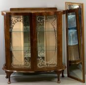 ART DECO STYLE CHINA CABINET with mirrored interior and etched glazed doors, 116cms H, 101cms W,