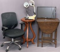 MIXED VINTAGE & LATER HOUSEHOLD FURNITURE/GOODS to include an oak gateleg dining table, neatly