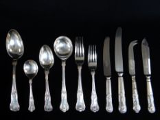MATCHED EPNS KING'S PATTERN SERVICE, comprising twelve table forks, eight table knives, seventeen