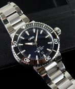 ORIS AQUIS CALENDAR BRACELET WATCH, ref. 01 733 7730, jewelled automatic 7750 movement, black dial