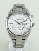 SEIKO 'KINETIC' 100M STAINLESS STEEL BRACELET WATCH, ref. SMY117P1, cal. 5M63 movement, outer 1