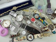 ASSORTED FASHION WRISTWATCHES, quatrz movements, ladies and gents (18)