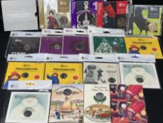 ROYAL MINT & POBJOY STERLING SILVER COLLECTOR'S COINS to include a Tower of London group of 4 x £5