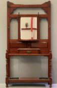 GOOD CIRCA 1900 MAHOGANY MIRRORED HALLSTAND, original acorn top hooks and bevelled edge central