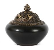 Räuchergefäß aus Bronze China, 20.