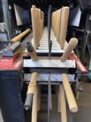 Glass Pane Cooling Peg Conveyor