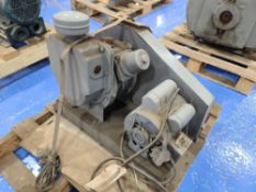 Vacuum Pump with 1 Horsepower Emerson Motor