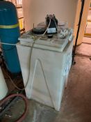 VITEC 3000 NSF Tank with Flexflo Water Pump