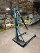Ruger Hydraulic Floor Crane Lift 1000 Pound Capacity