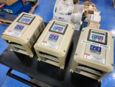 (3) Toshiba G3 Tosvert-130 3HP Transistor Inverter Motor Drive