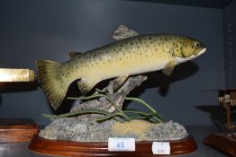 A limited edition figure of a trout fish by Border fine arts 227/950 (AF)