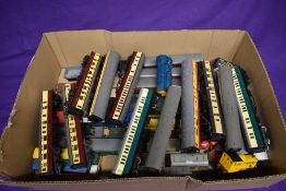 A box of Hornby, Triang and similar 00 gauge Engines, Carriages and Rolling Stock, approx 50 items