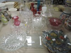A varied lot of vintage glass including coloured, etched and cut examples, rose bowls,fruit bowls,