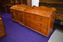 A Victorian stained frame washstand and similar chest of two over two drawers