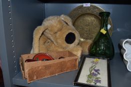 A selection of curios including Samurai decorated plate and green glass decanter