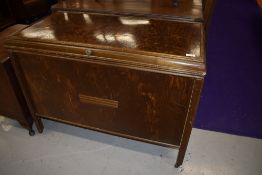 A vintage oak and ply bedding box, width approx. 96cm
