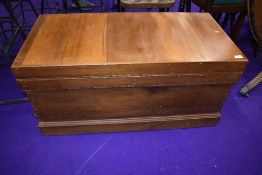A traditional stripped bedding box having integral drawers, dimensions approx. W97 H47 D47cm