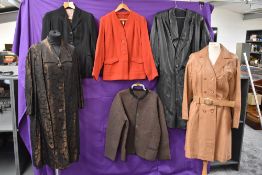 Six ladies mixed vintage coats including two leather coats, a 1950s tailored jacket and more.