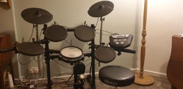 Roland TD-6V Electric Drum Kit/ Module. Pads, pedals, frame, stands, leads and stool included 4 x