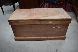 A traditional stripped pine bedding box, width approx 91cm