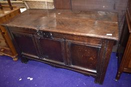 A period oak kist of nice proportions, approx. 122 x 54 x 63cm
