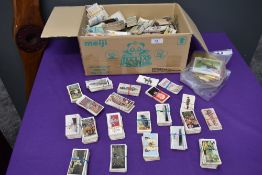 A large collection of loose Cigarette Cards including Players, Wills etc