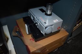 A Pradavit RC Slide projector by Leitz Wetzlar