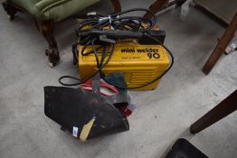A welder (mini welder 90) and accessories
