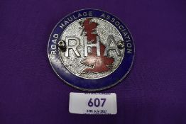 A motor car engine badge for the Road Haulage Association
