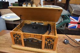 A reproduction Gramophone /CD player
