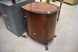 A reproduction Regency style side/cocktail cabinet (af)