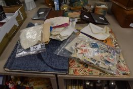 A collection of GB and world stamps.