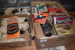 A large quantity of vintage radio and TV tubes/valves in boxes.