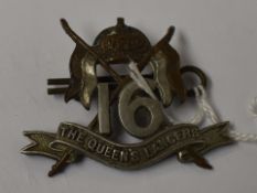 A WW1 Military Cap Badge, The Queen's Lancers 16