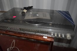 A vintage Panasonic SG-5000 radiogram and pair of SB-35 speakers