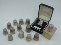 Fourteen HM silver thimbles of various forms including Chester hallmark, approx 67g