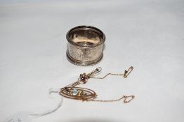 Two vintage yellow metal bar brooches stamped 9ct having seed pearl and paste decoration (one AF),