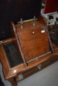 A Victorian mahogany coal purdonium (af)