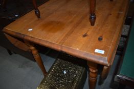 cmA natural pine drop leaf kitchen/breakfast table, approx. 80 x 75cm