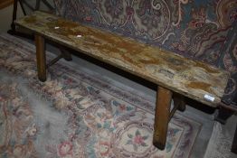 A traditional form, width approx. 138cm