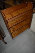 A natural pine low bookshelf, width approx. 79cm