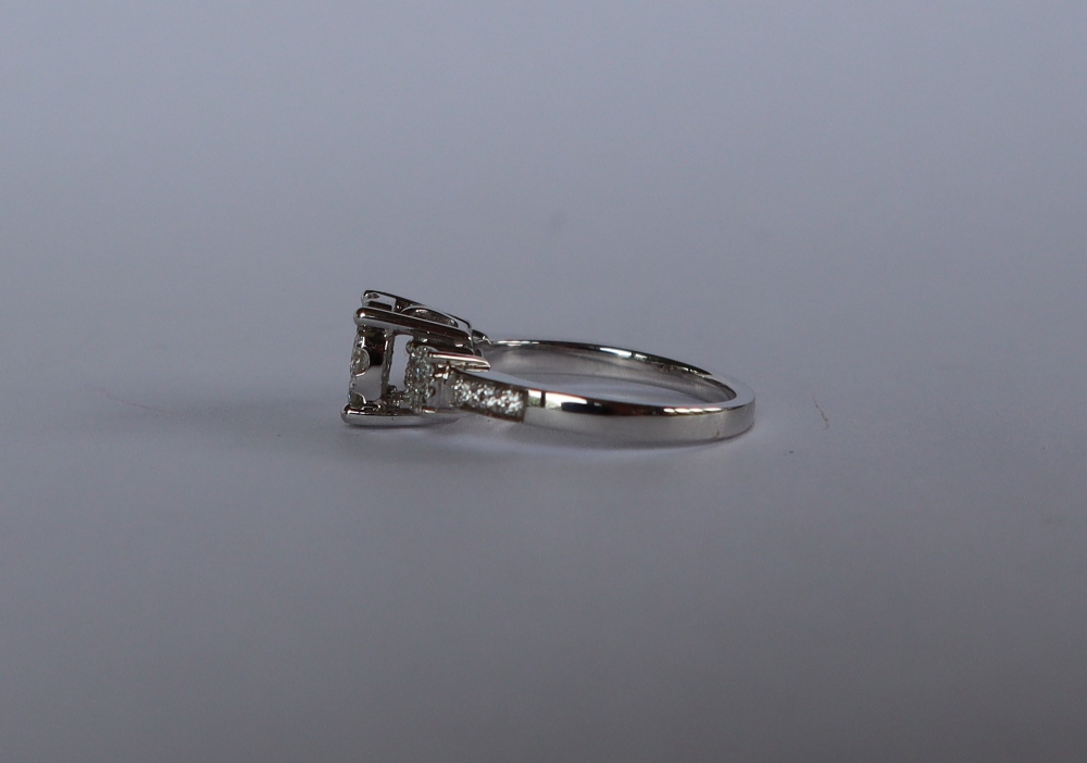 A diamond cluster ring set with a central round old cut diamond surrounded by nine round old cut - Image 4 of 4