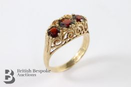 Antique 9ct Three Stone Garnet Ring