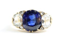 Jewellery, Silver, Furniture, Art & Militaria