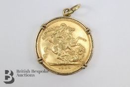 Full Sovereign Pendant