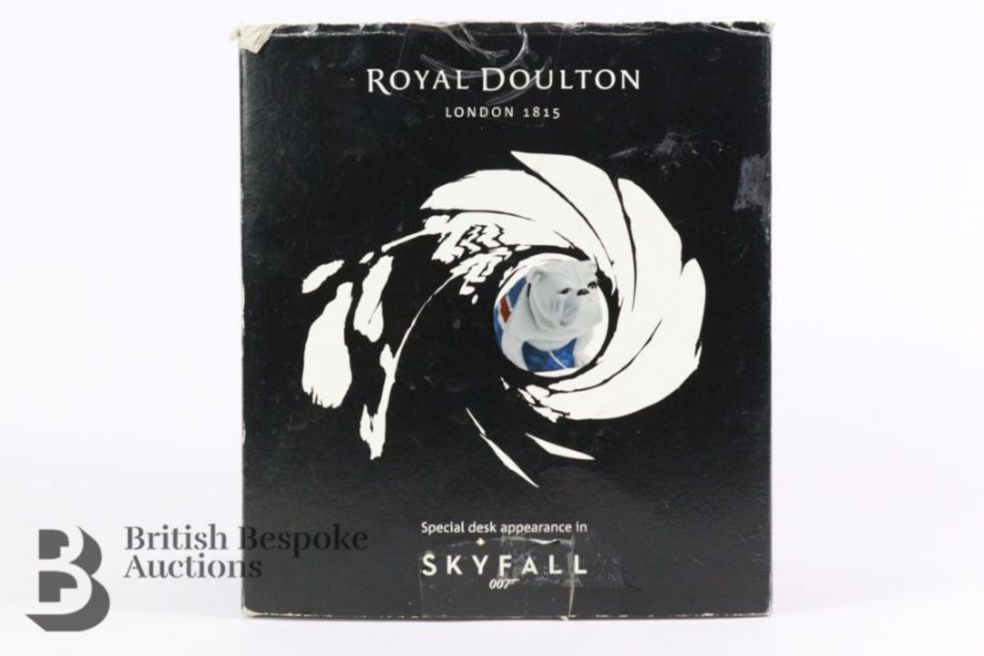 Royal Doulton Jack DD 007 James Bond Skyfall Bulldog Signed by Michael Doulton - Image 2 of 5