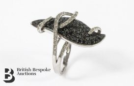 14ct Gold Black and White Diamond Ring