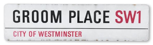 Groom Place SW1