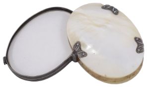 An early 19th century Georgian silver and mother of pearl oval magnifier